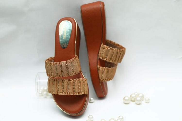 Tan strap