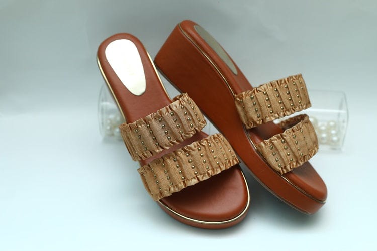 Tan strap